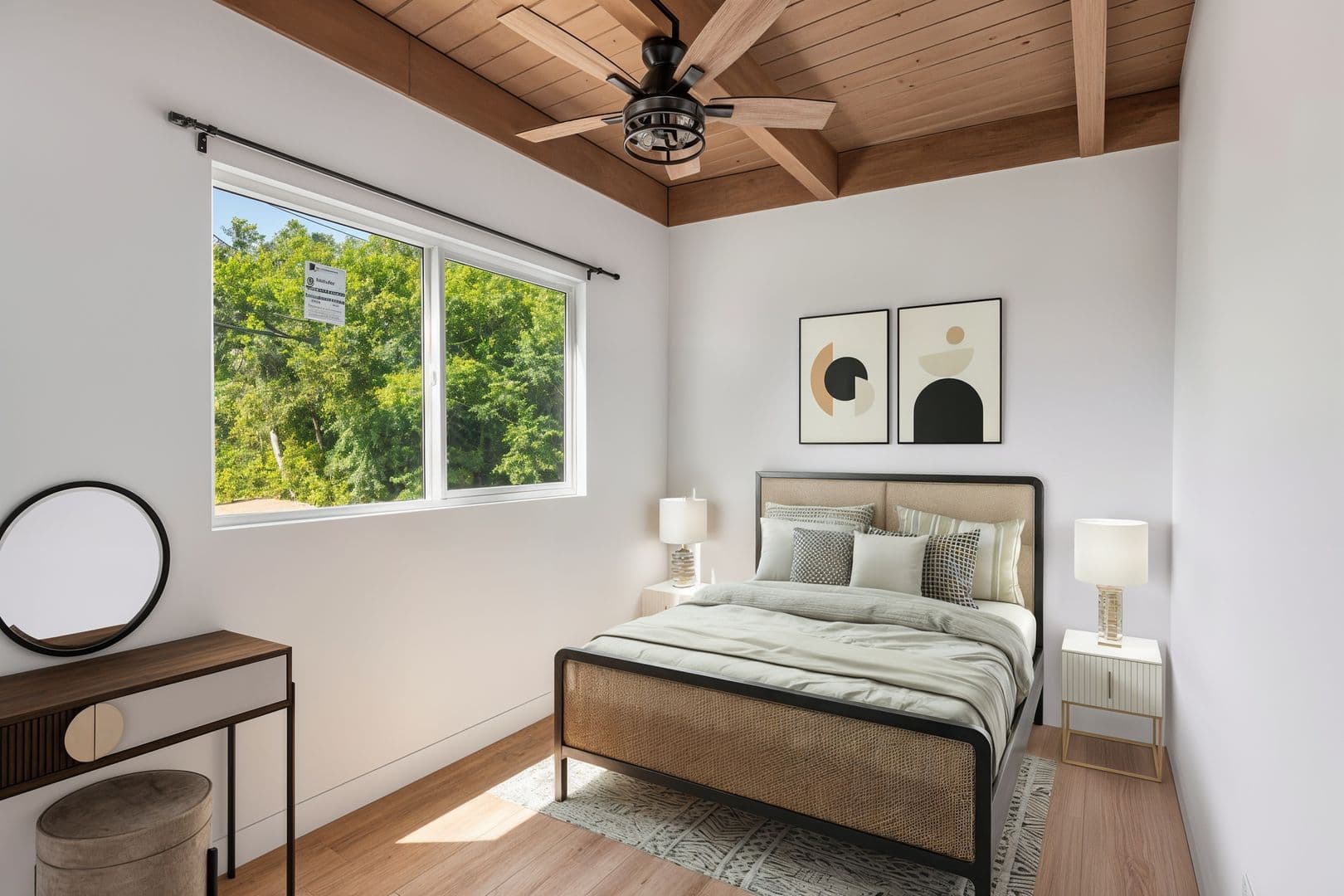 Los Angeles Apartment: 12121 Washington Pl