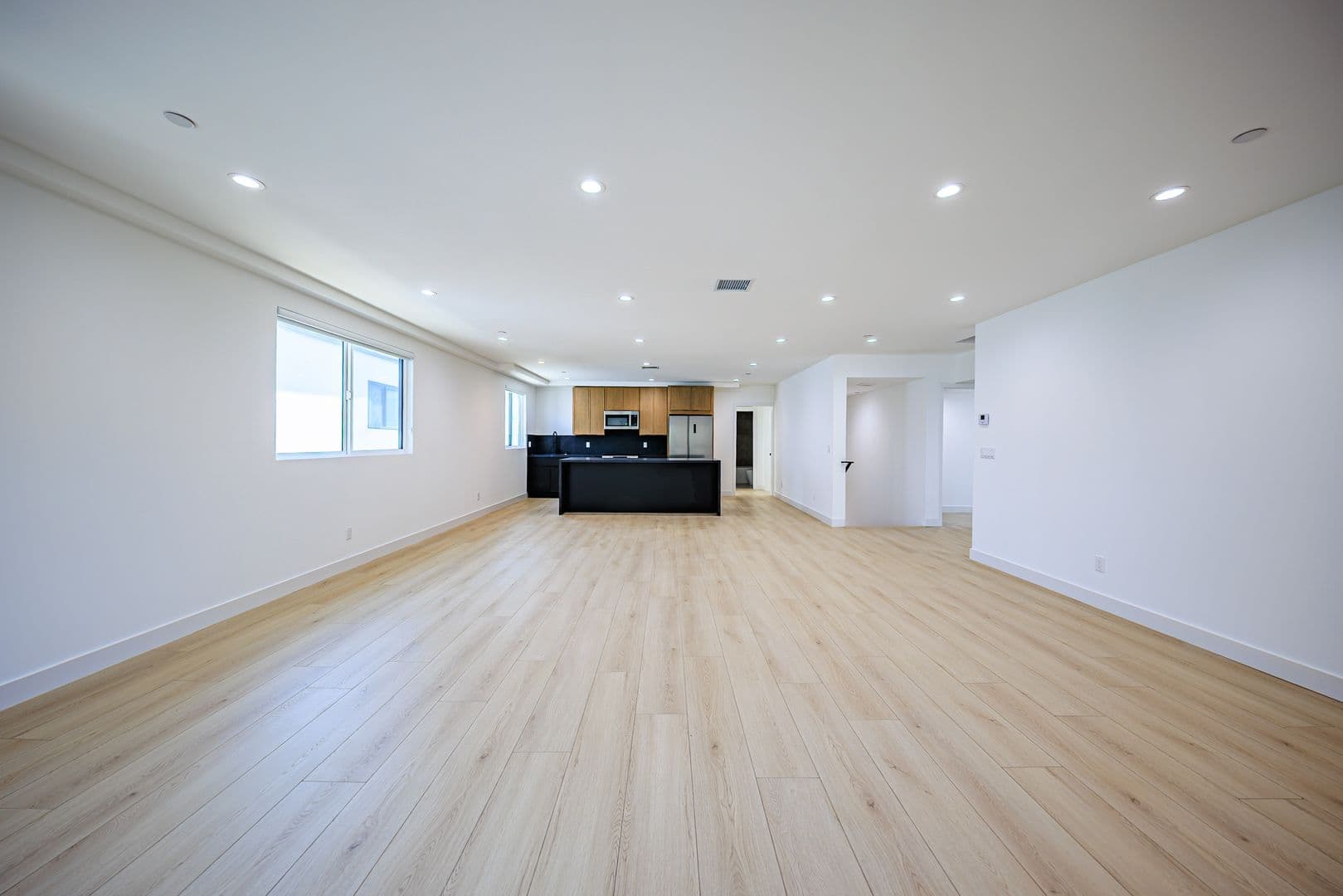 Los Angeles Apartment: 1021 S. Citrus Ave.