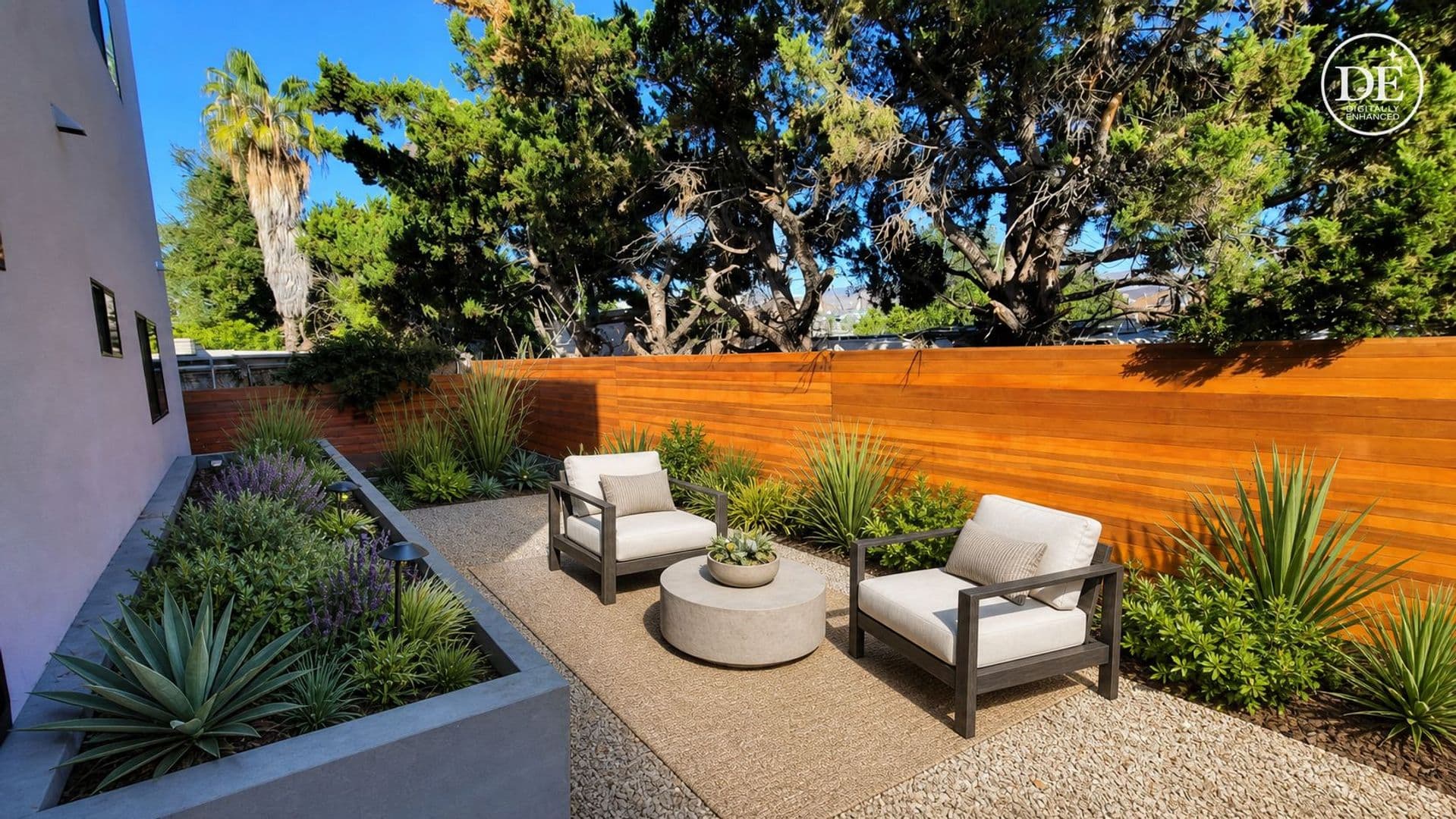 North Hollywood Apartment: 6034 Craner Ave