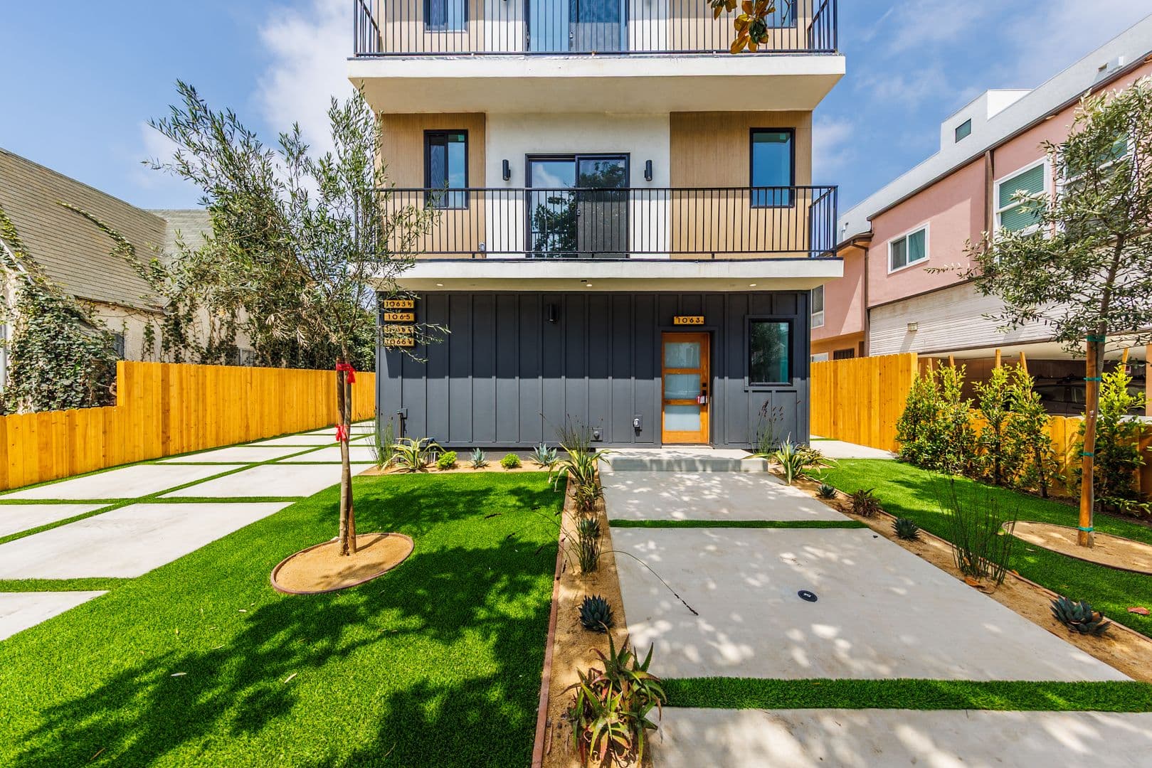 Los Angeles Apartment: 1065 S. Corning St