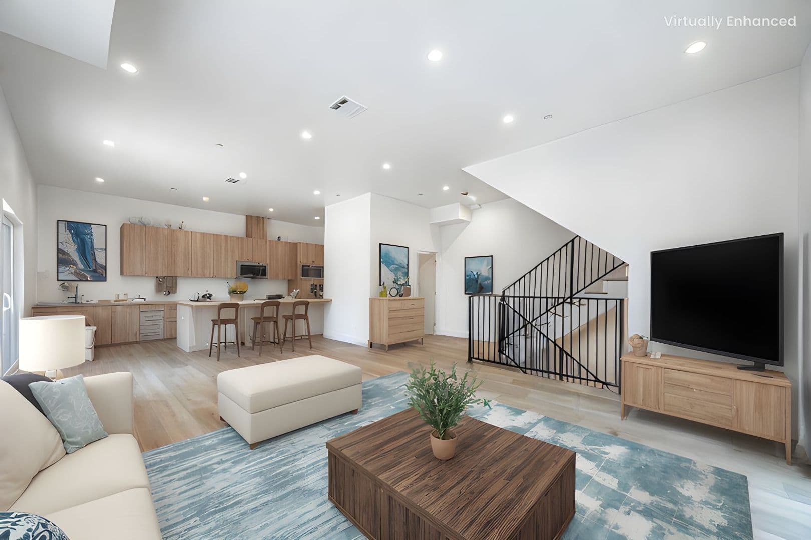 Los Angeles Apartment: 240 N Dillon St