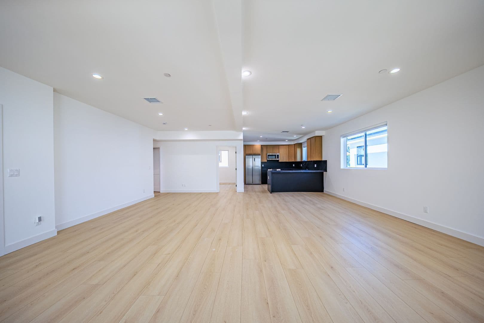 Los Angeles Apartment: 1021 S. Citrus Ave.