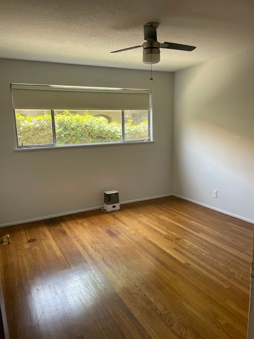 Pasadena Apartment: 295 W California Blvd