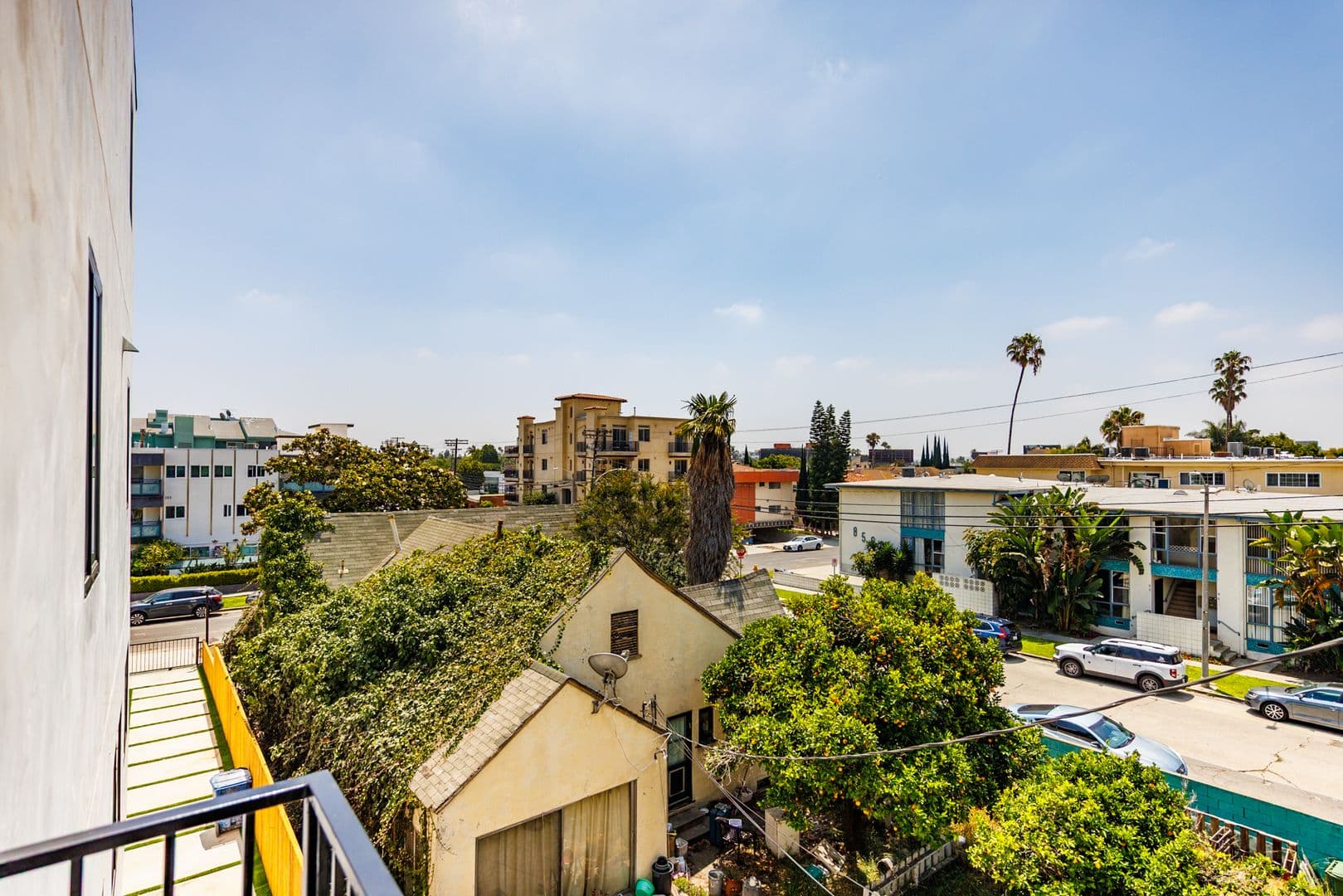 Los Angeles Apartment: 1065 S. Corning St
