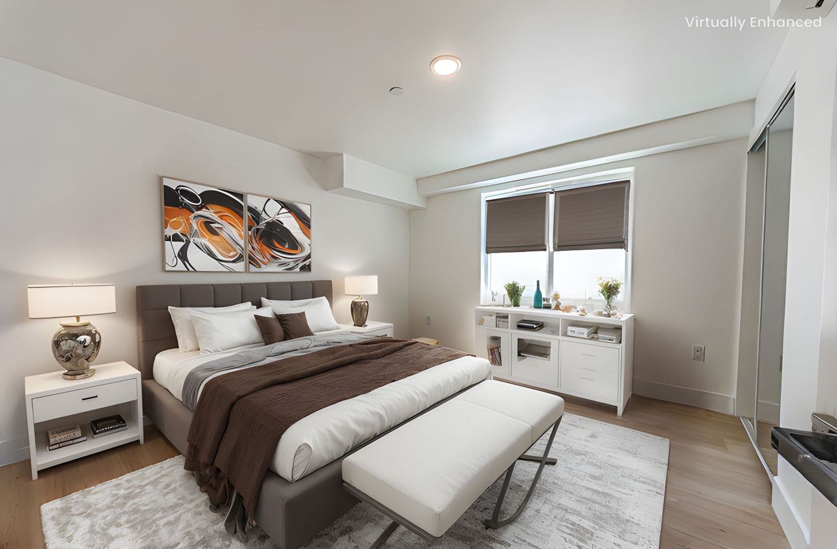 Los Angeles Apartment: 1557 S Ogden Dr
