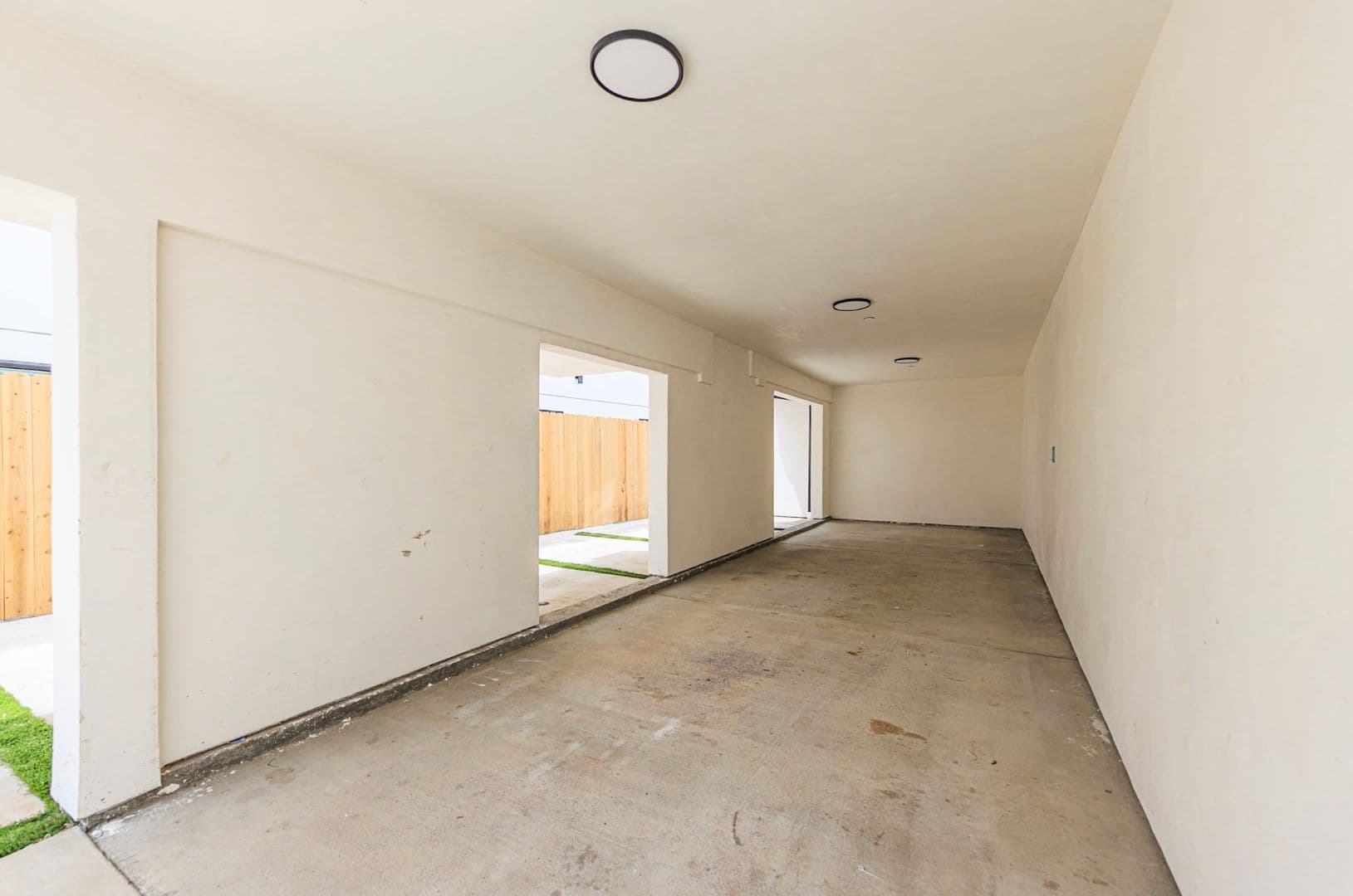 Los Angeles Apartment: 1015 S. Citrus Ave