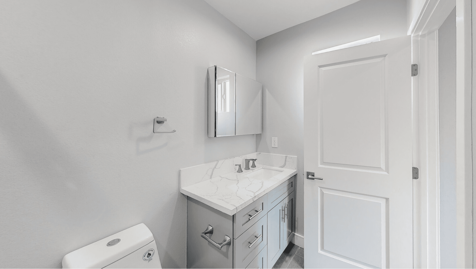 North Hollywood Townhome: 5654 Elmer Ave - Unit #5654