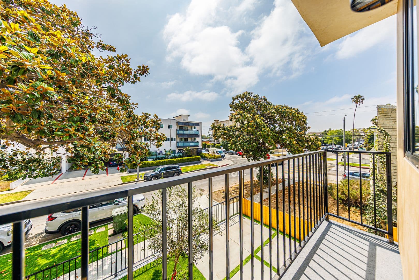 Los Angeles Apartment: 1065 S. Corning St