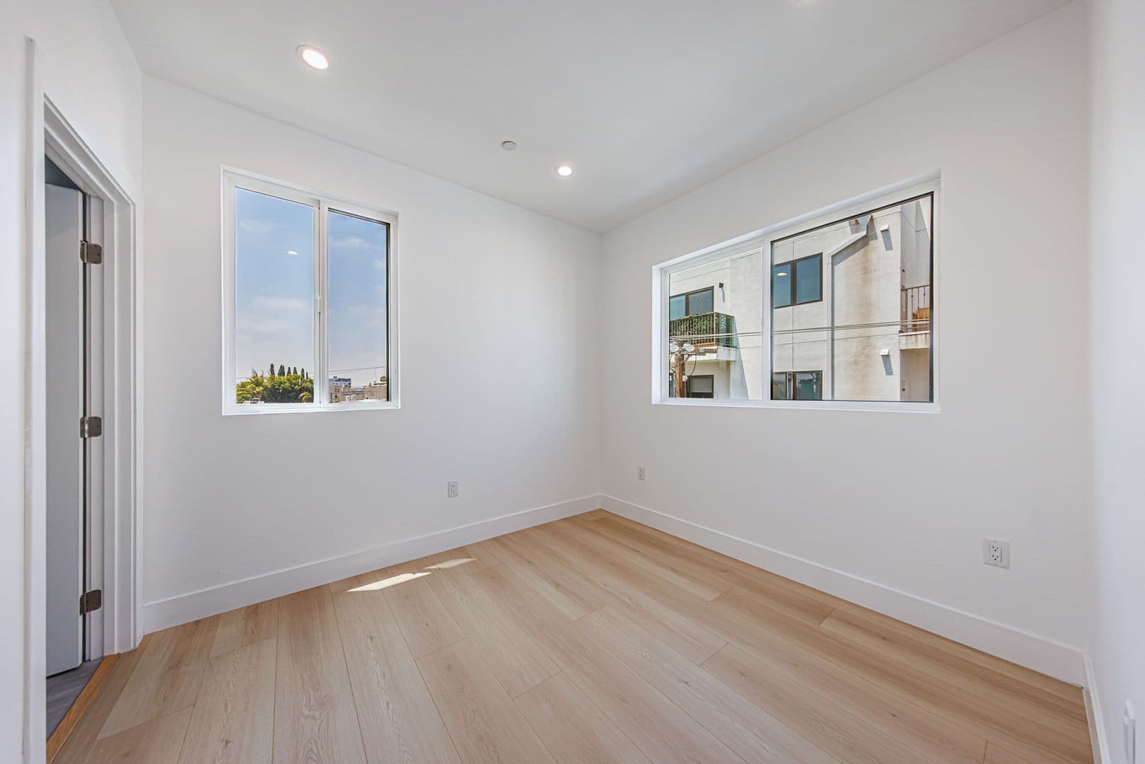 Los Angeles Apartment: 1065 S. Corning St
