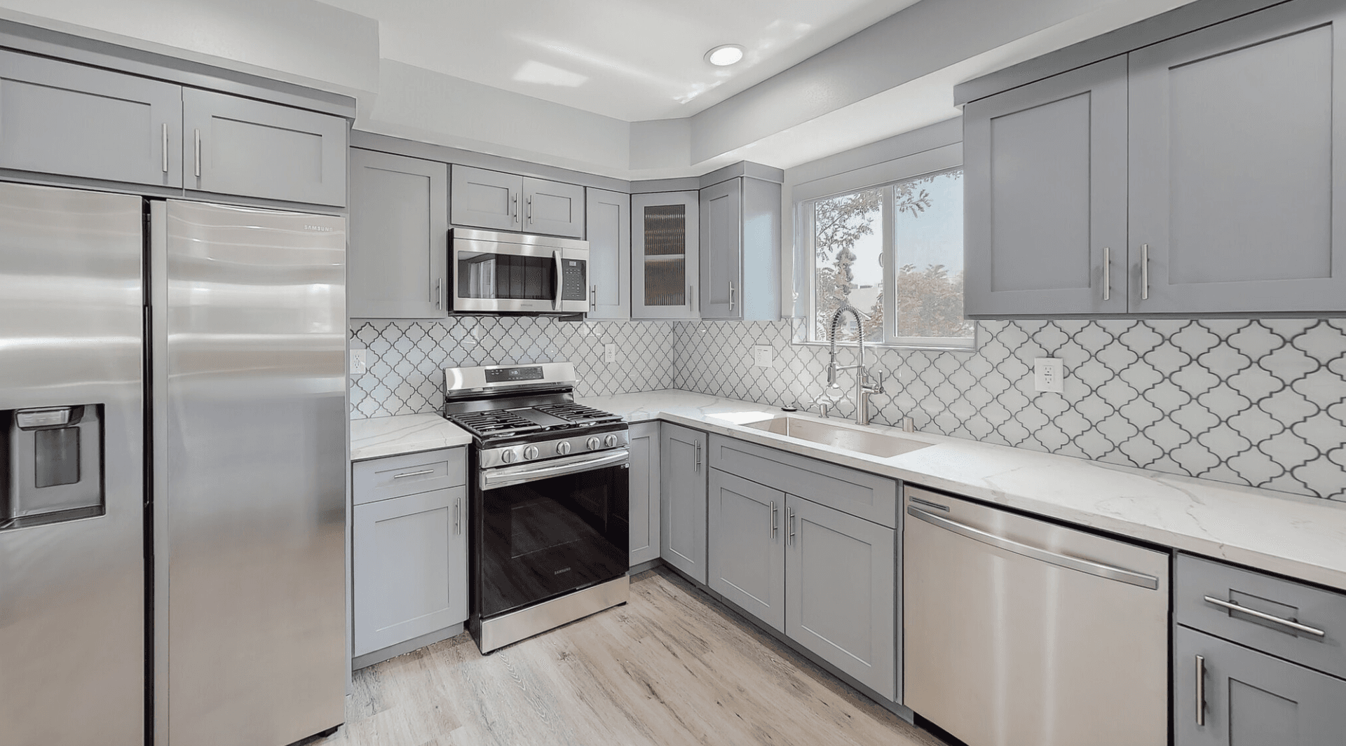 North Hollywood Townhome: 5654 Elmer Ave - Unit #5654