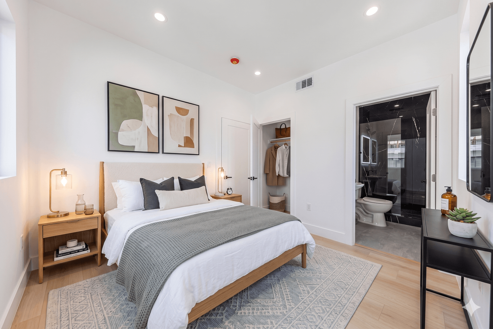 Los Angeles Apartment: 1065 S. Corning St