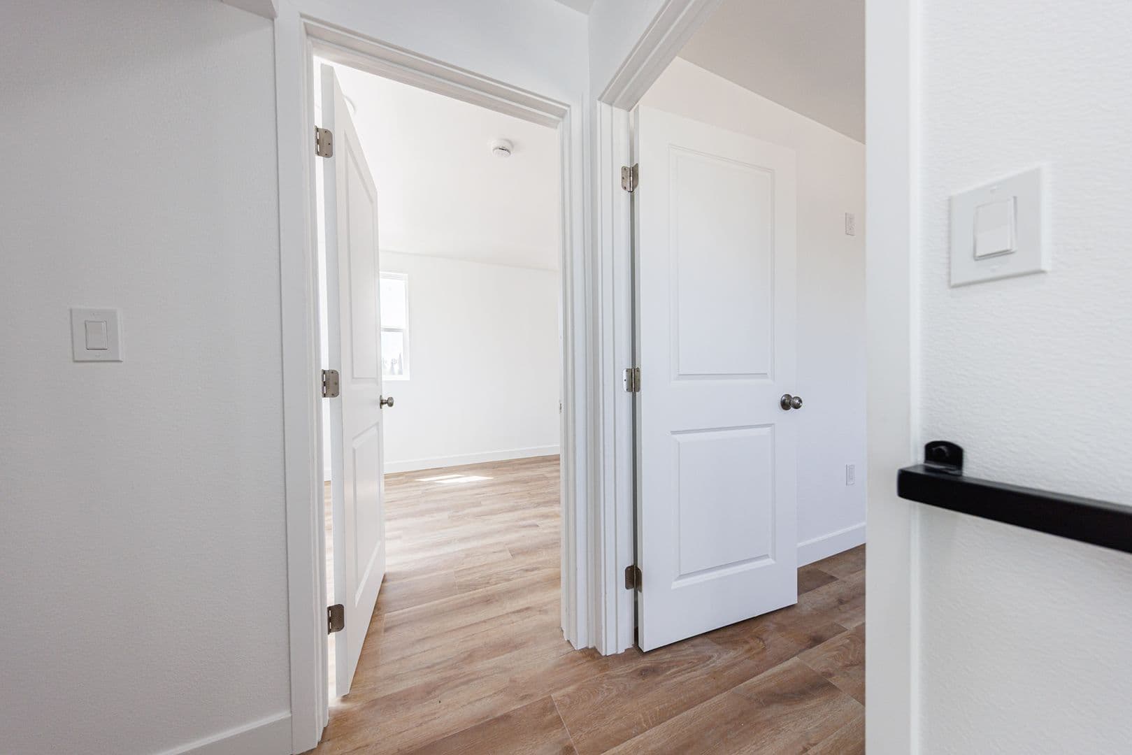 Los Angeles Townhome: 5327 Geer St
