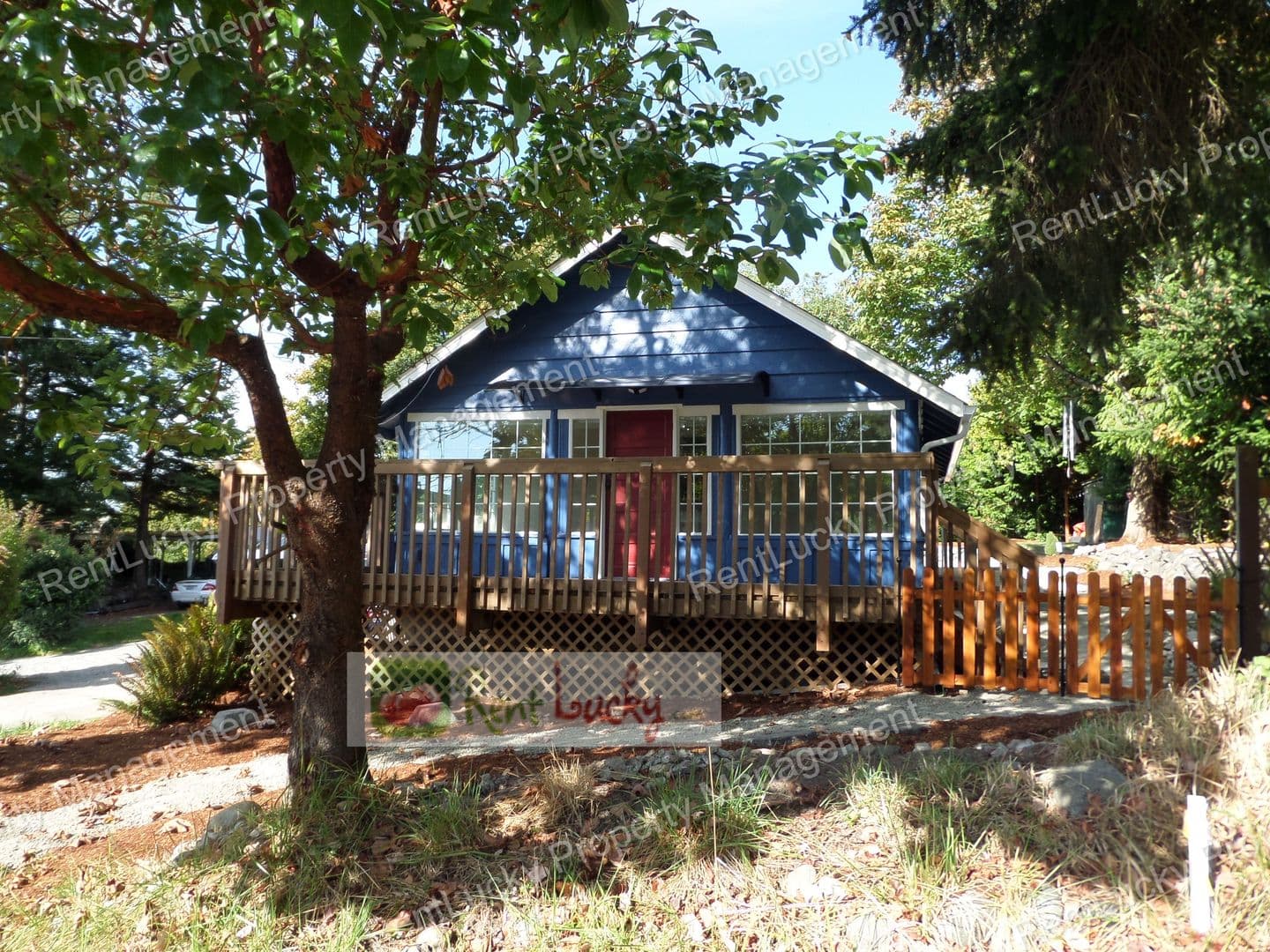 Des Moines House: 916 S 281st St