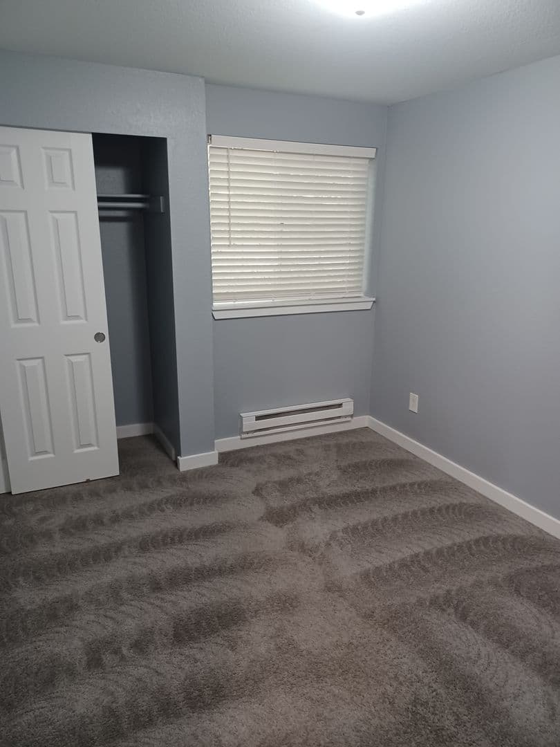 Des Moines Condo: 23410 18th Ave S