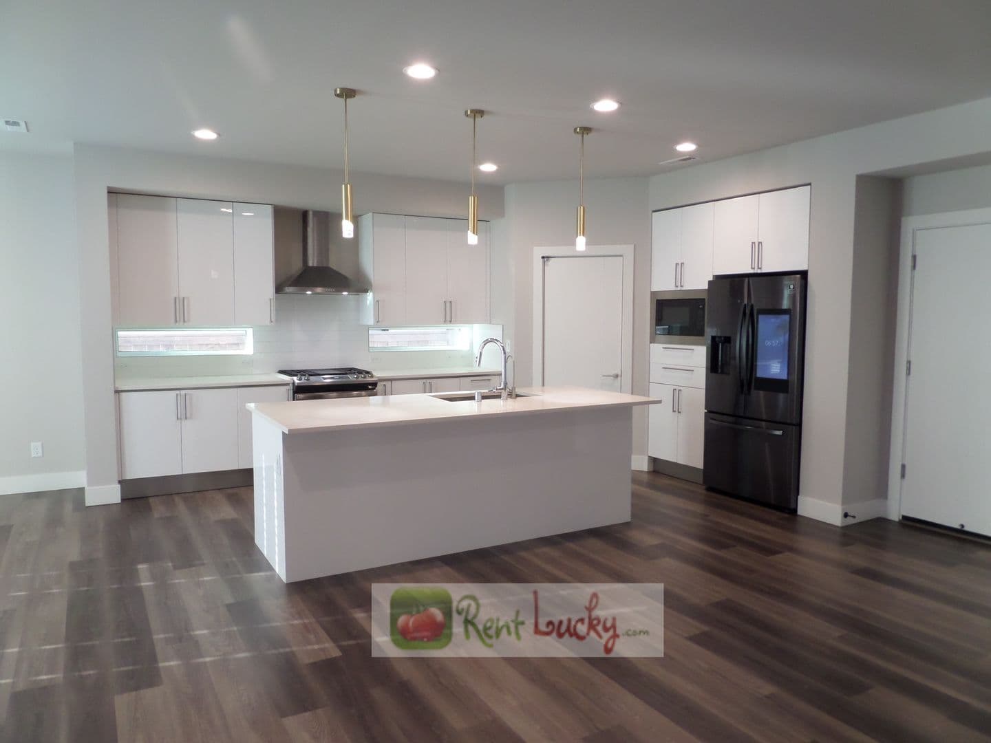 Maple Valley House: 27511 216th PL SE
