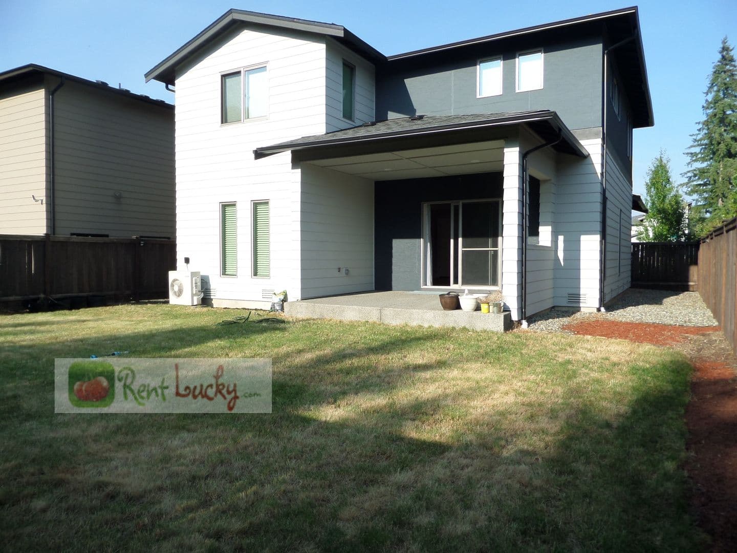 Maple Valley House: 27511 216th PL SE