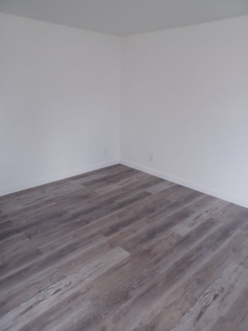Snoqualmie Apartment: 38575 SE Newton St