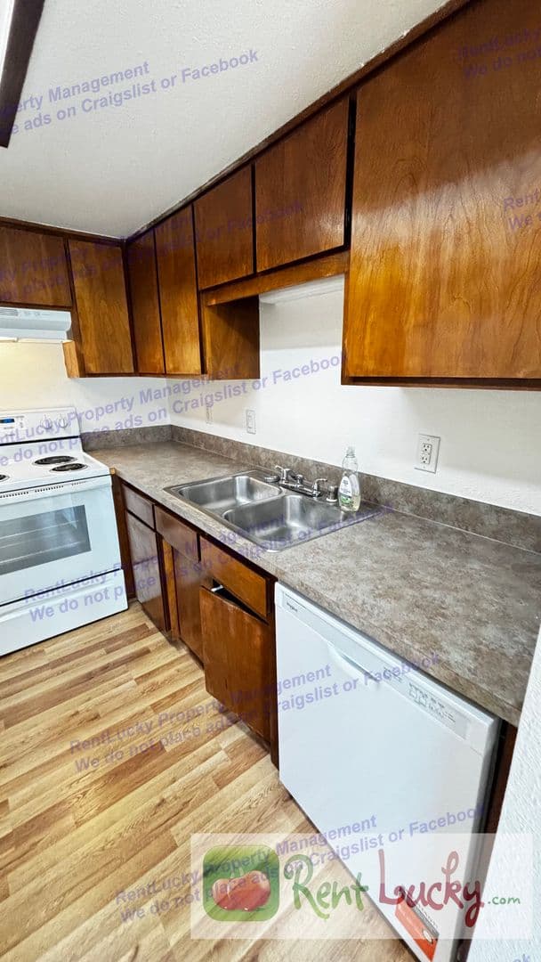 Pacific Apartment: 217 Ellingson Dr.