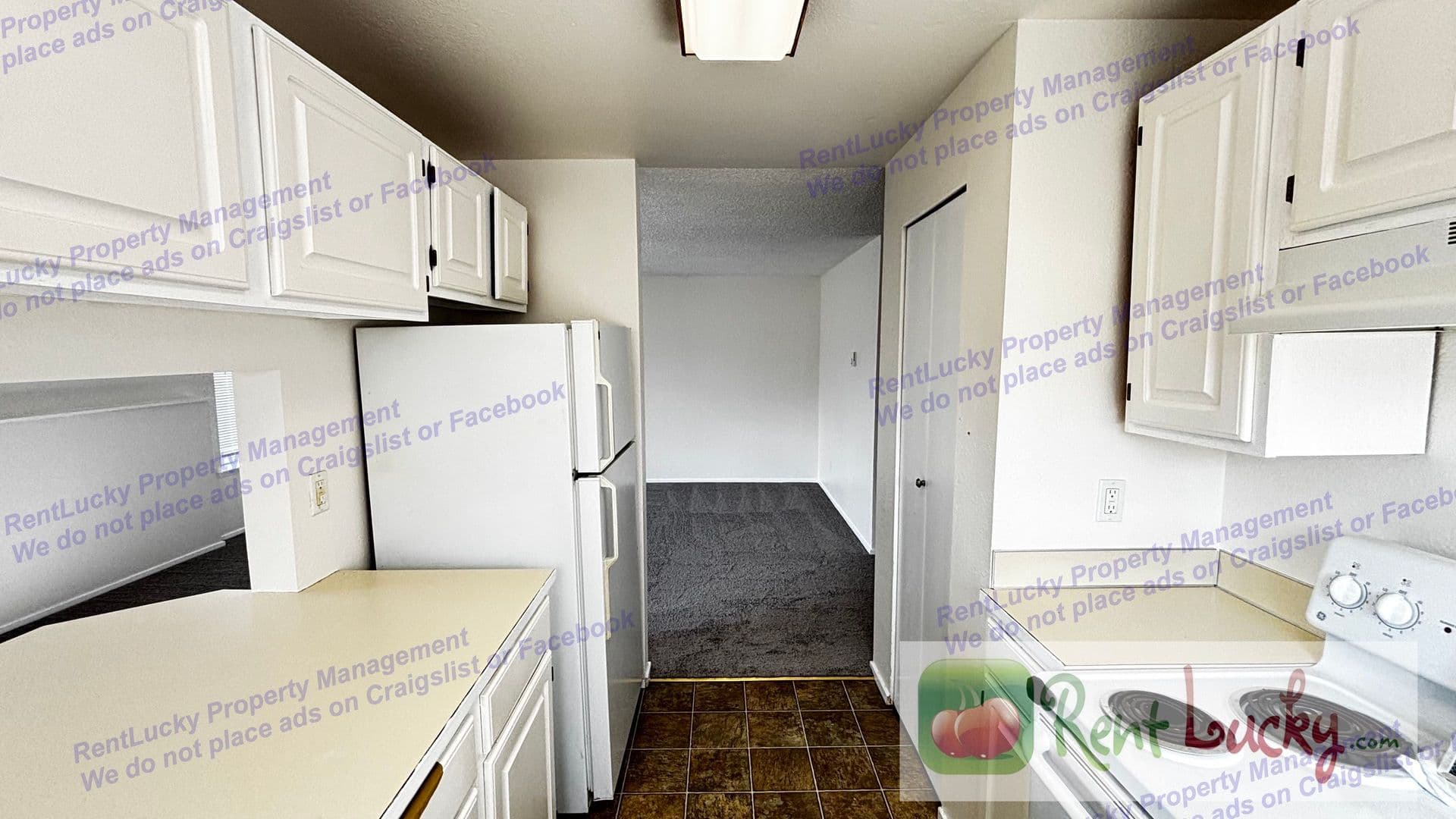 Enumclaw Apartment: 2612 Laukala Pl - Unit A