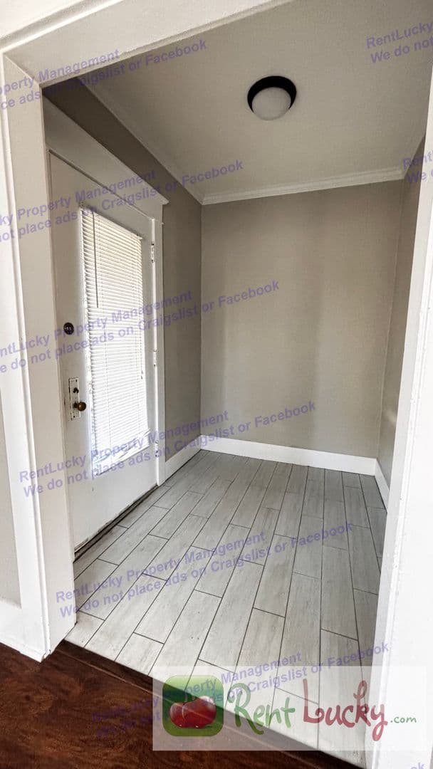 Bremerton Apartment: 1249 7th St.