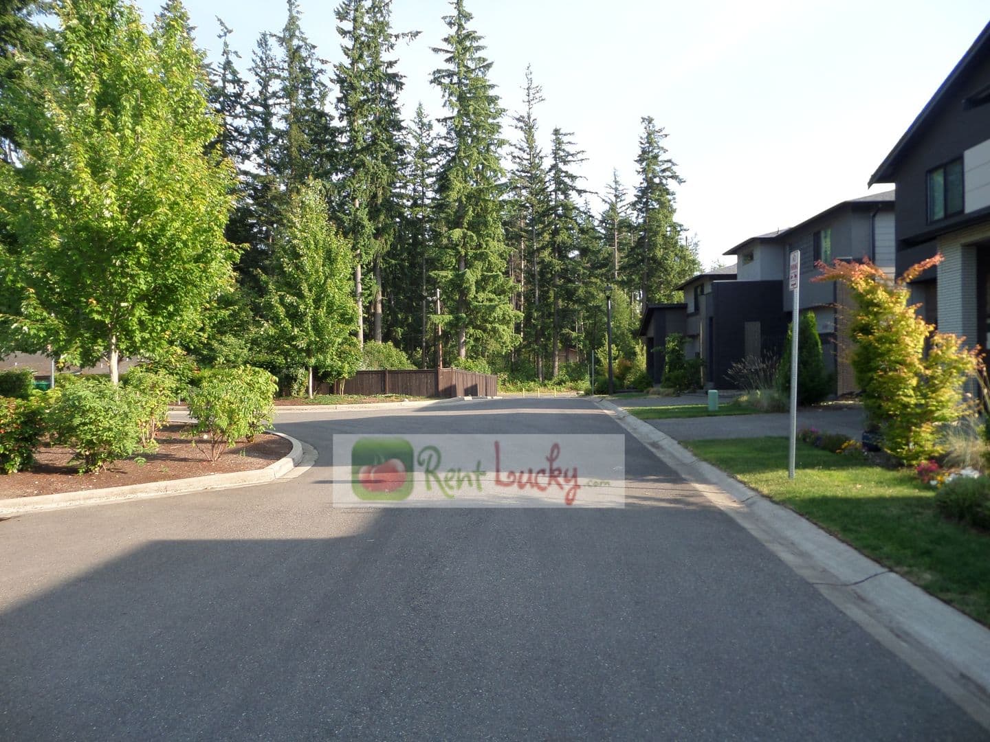 Maple Valley House: 27511 216th PL SE