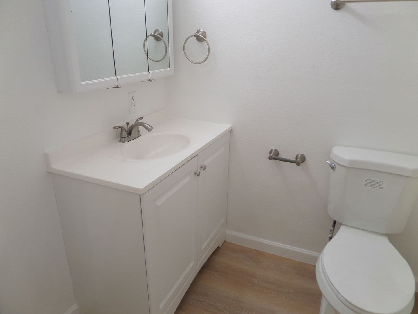 Lakewood Apartment: 4617-4623 127th St SW