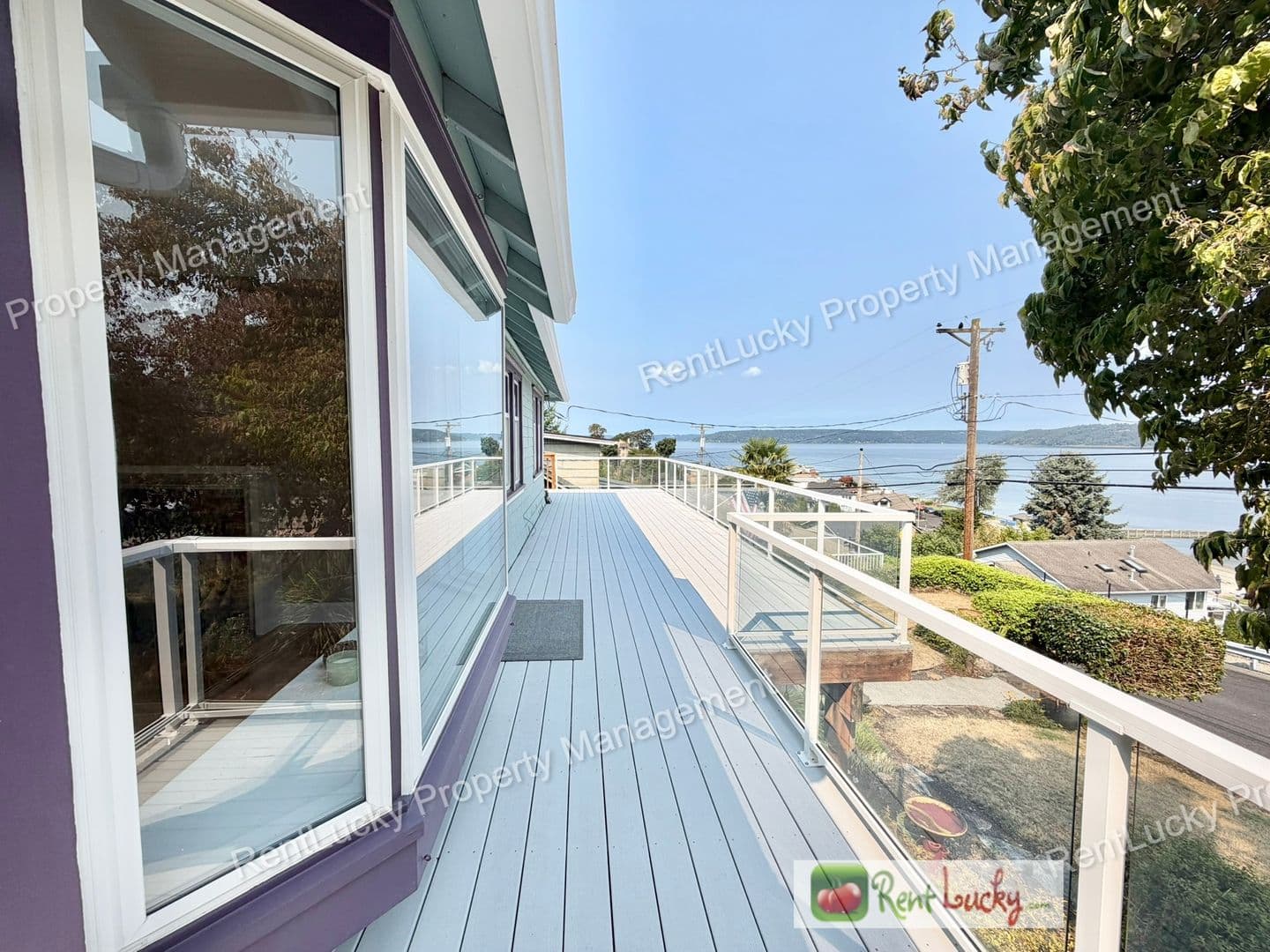 Tacoma House: 1612 Markham Avenue Northeast