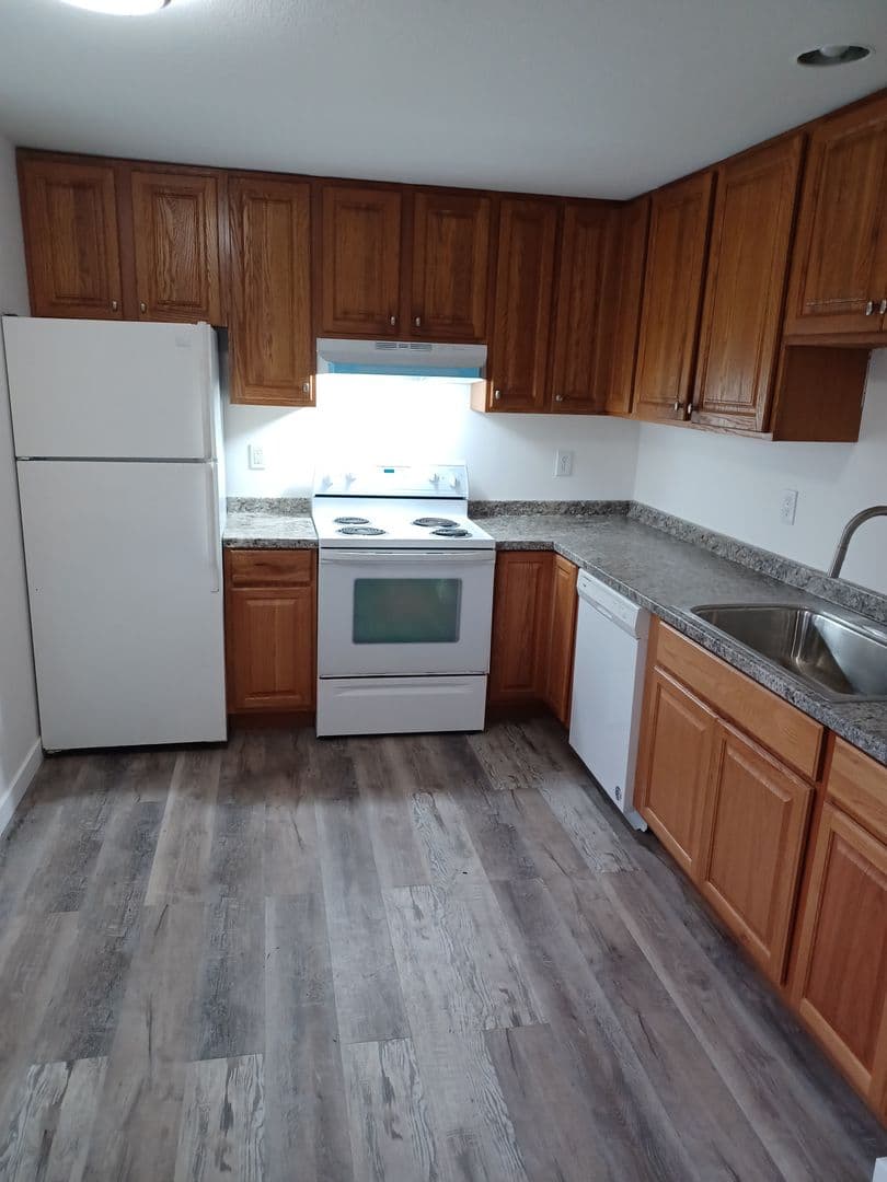 Snoqualmie Apartment: 38575 SE Newton St
