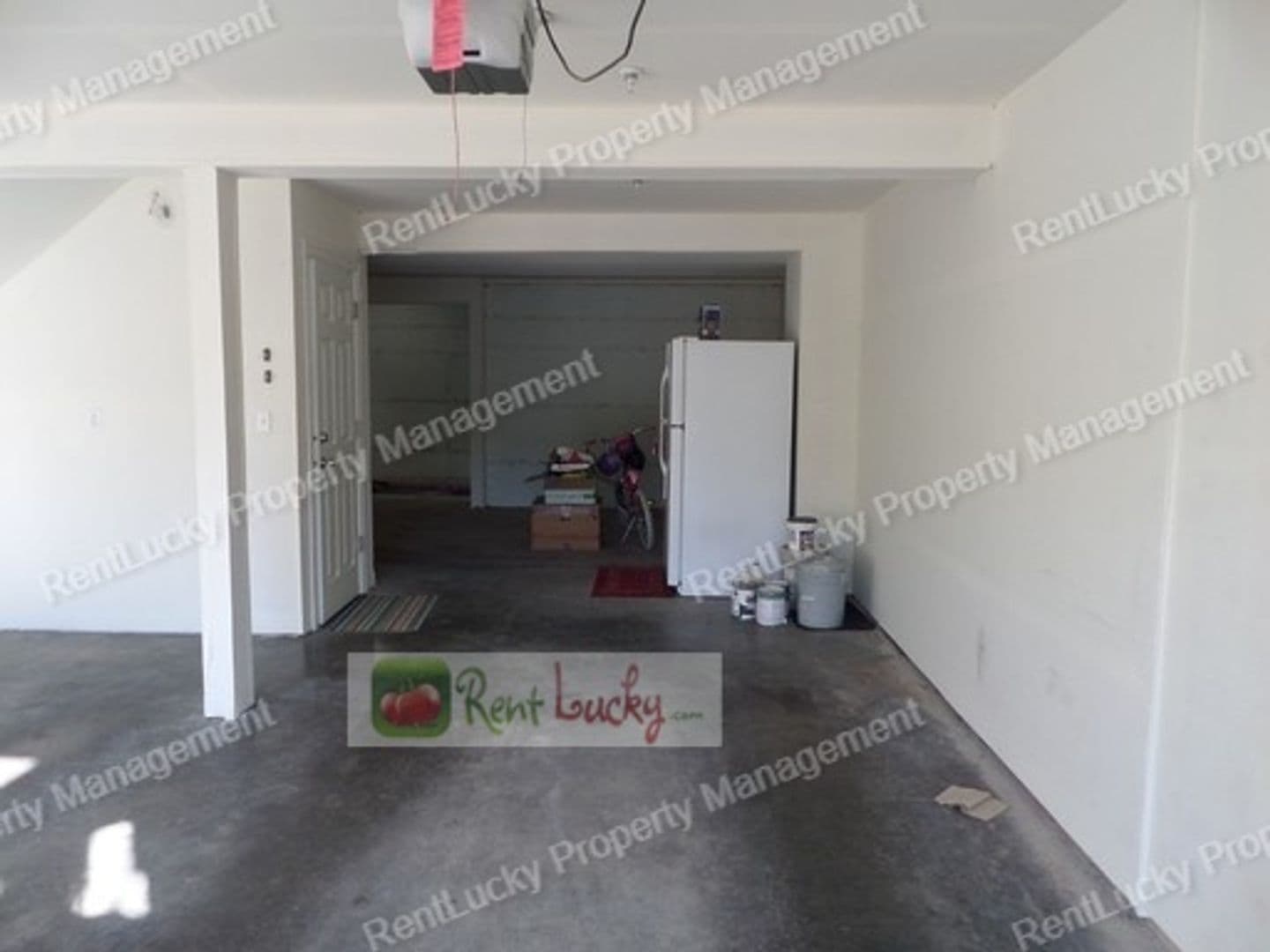 Auburn Townhome: 28700 34th Ave. S #F-1