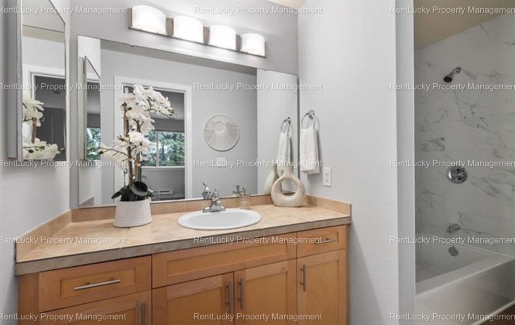 Bothell Condo: 3927 243rd PL SE