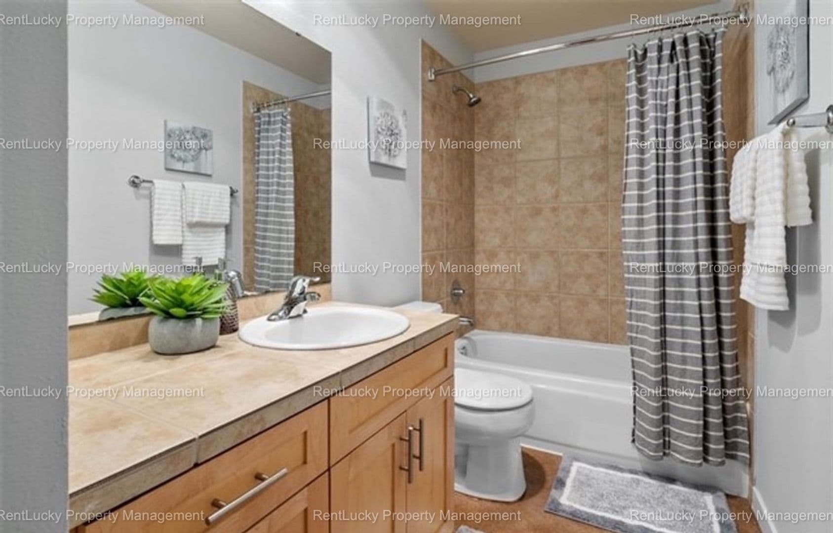Bothell Condo: 3927 243rd PL SE