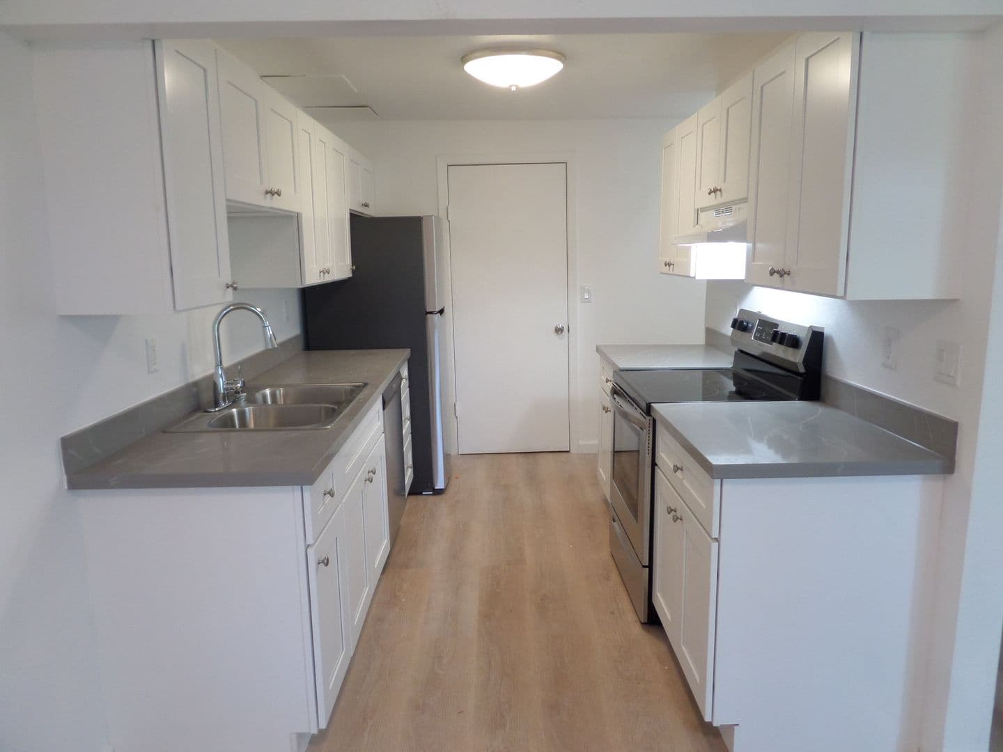 Lakewood Apartment: 4617-4623 127th St SW