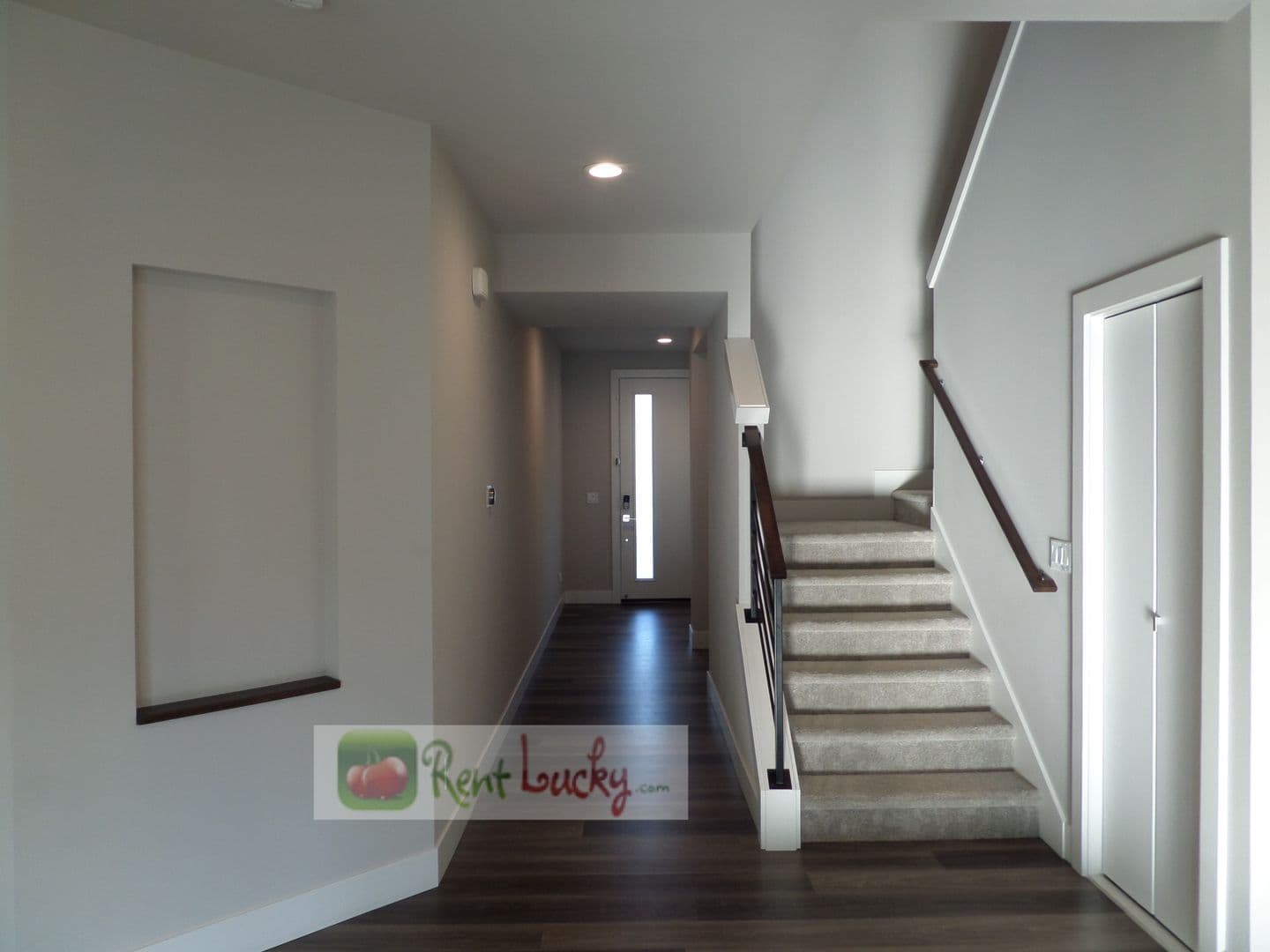 Maple Valley House: 27511 216th PL SE