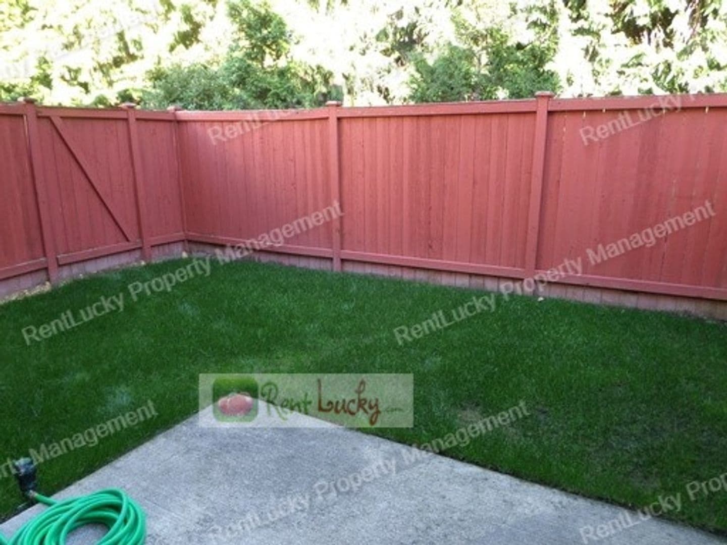 Auburn Townhome: 28700 34th Ave. S #F-1
