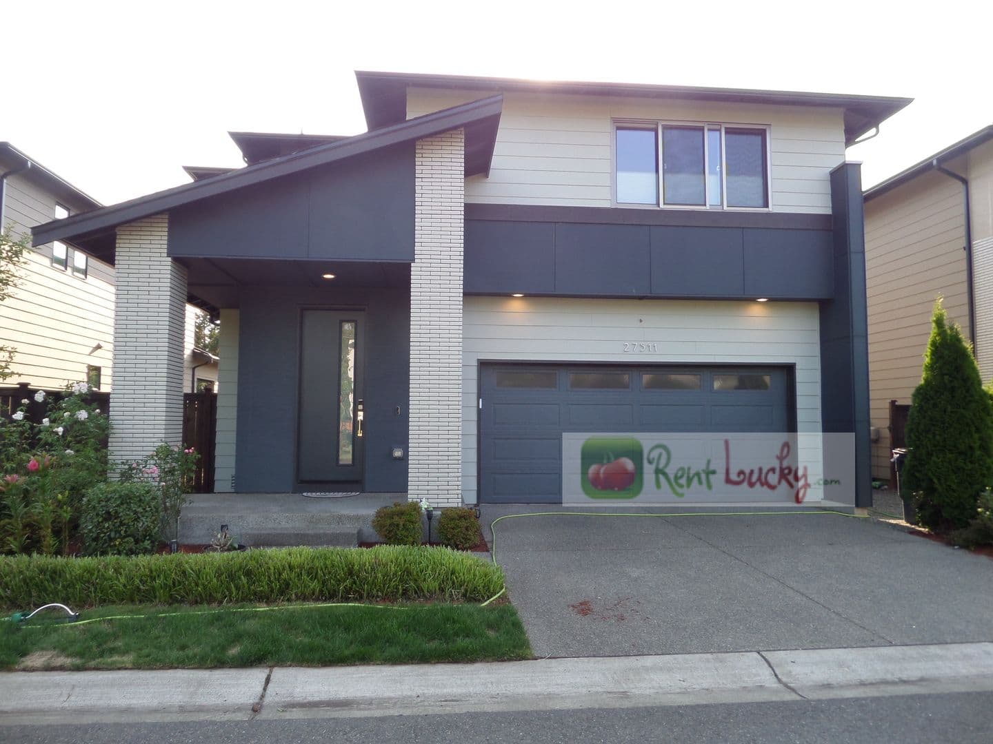 Maple Valley House: 27511 216th PL SE