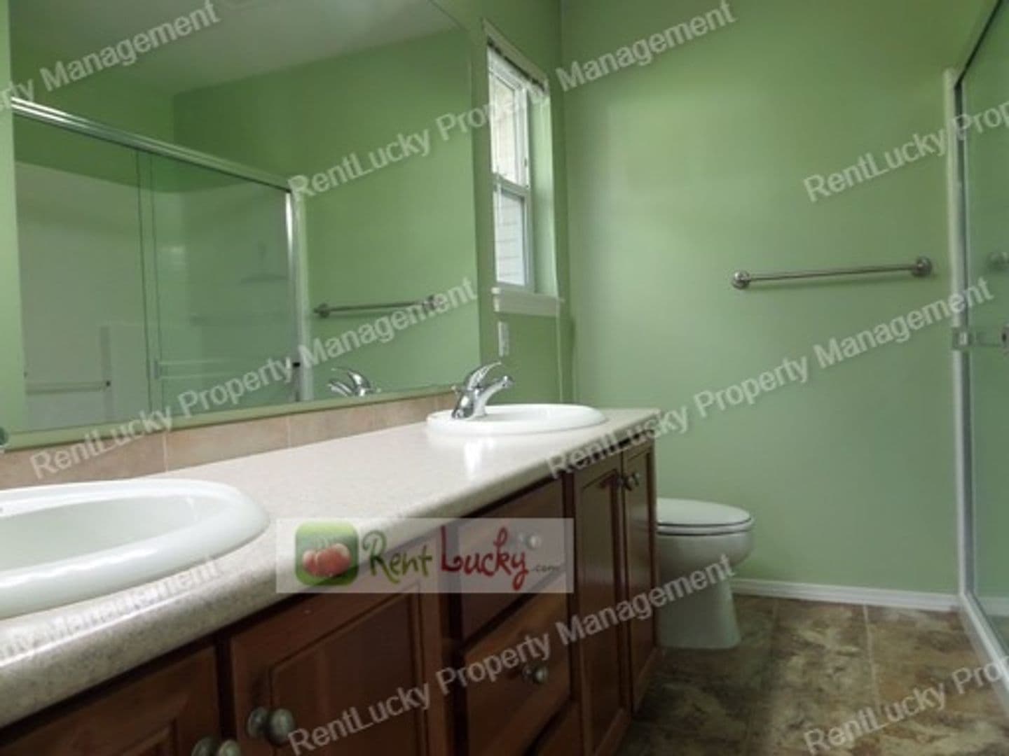 Auburn Townhome: 28700 34th Ave. S #F-1