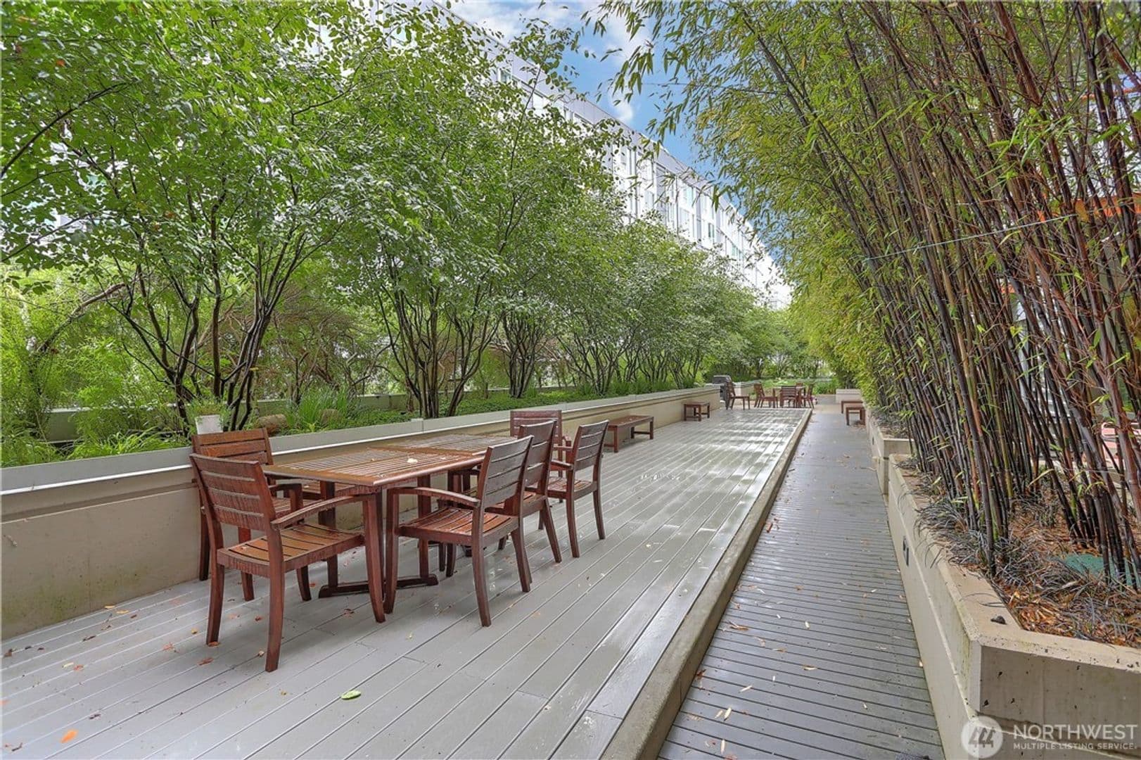 Seattle Condo: 401 9th Ave N #217