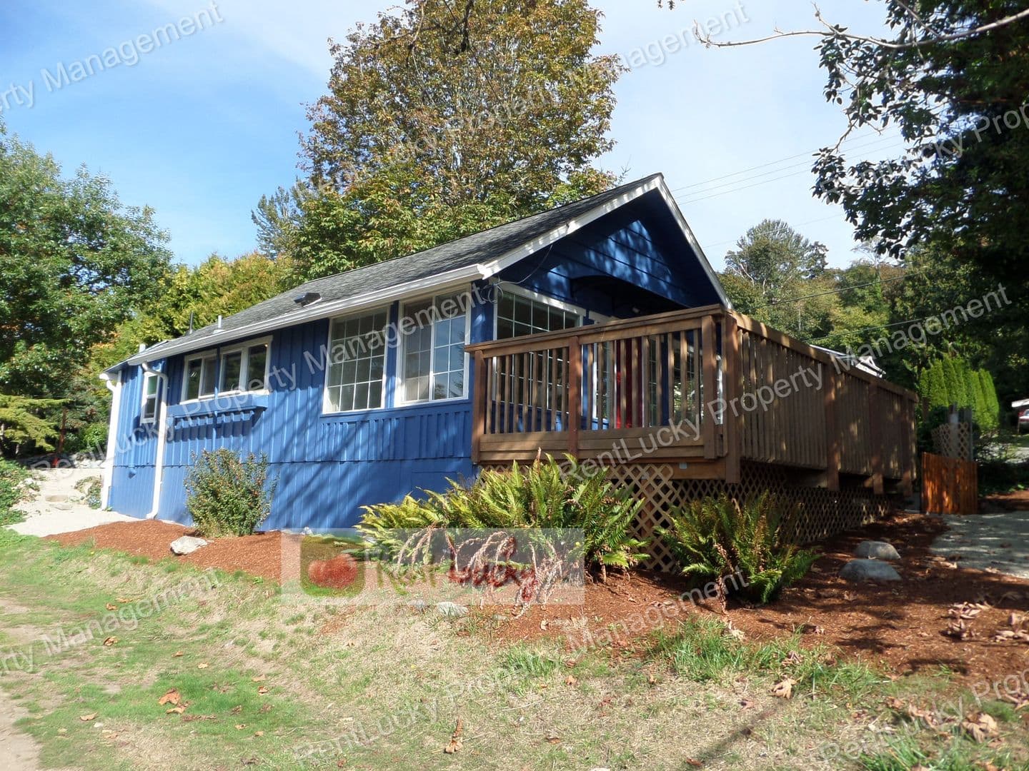 Des Moines House: 916 S 281st St