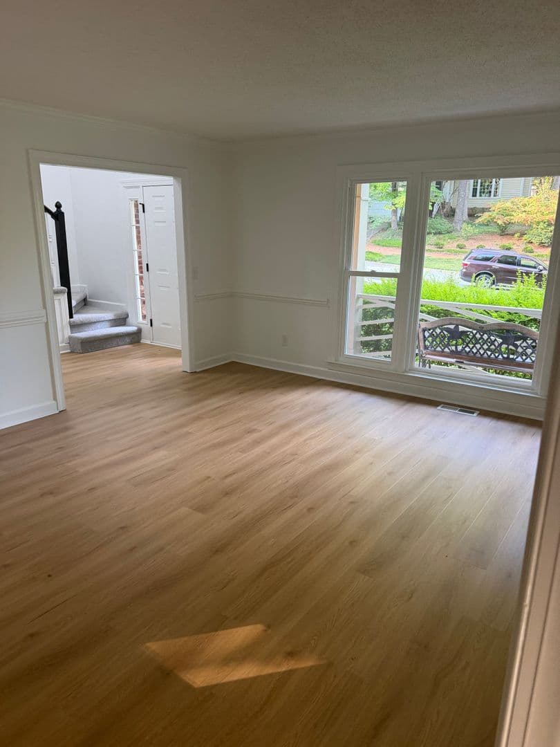 GREENSBORO House: 6 SPRING OAKS CT