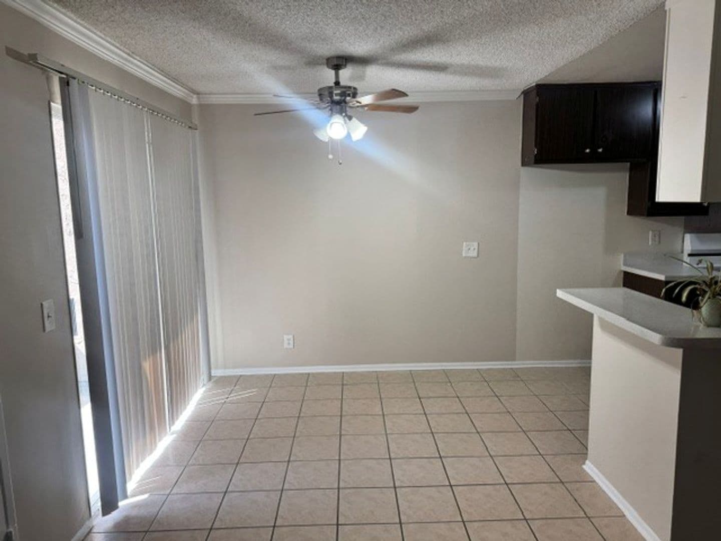 Tarzana Apartment: 18536 Burbank Blvd.