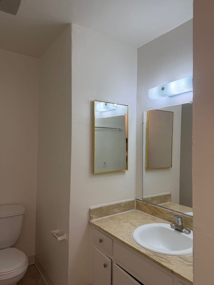 North Hills Apartment: 8620 Columbus