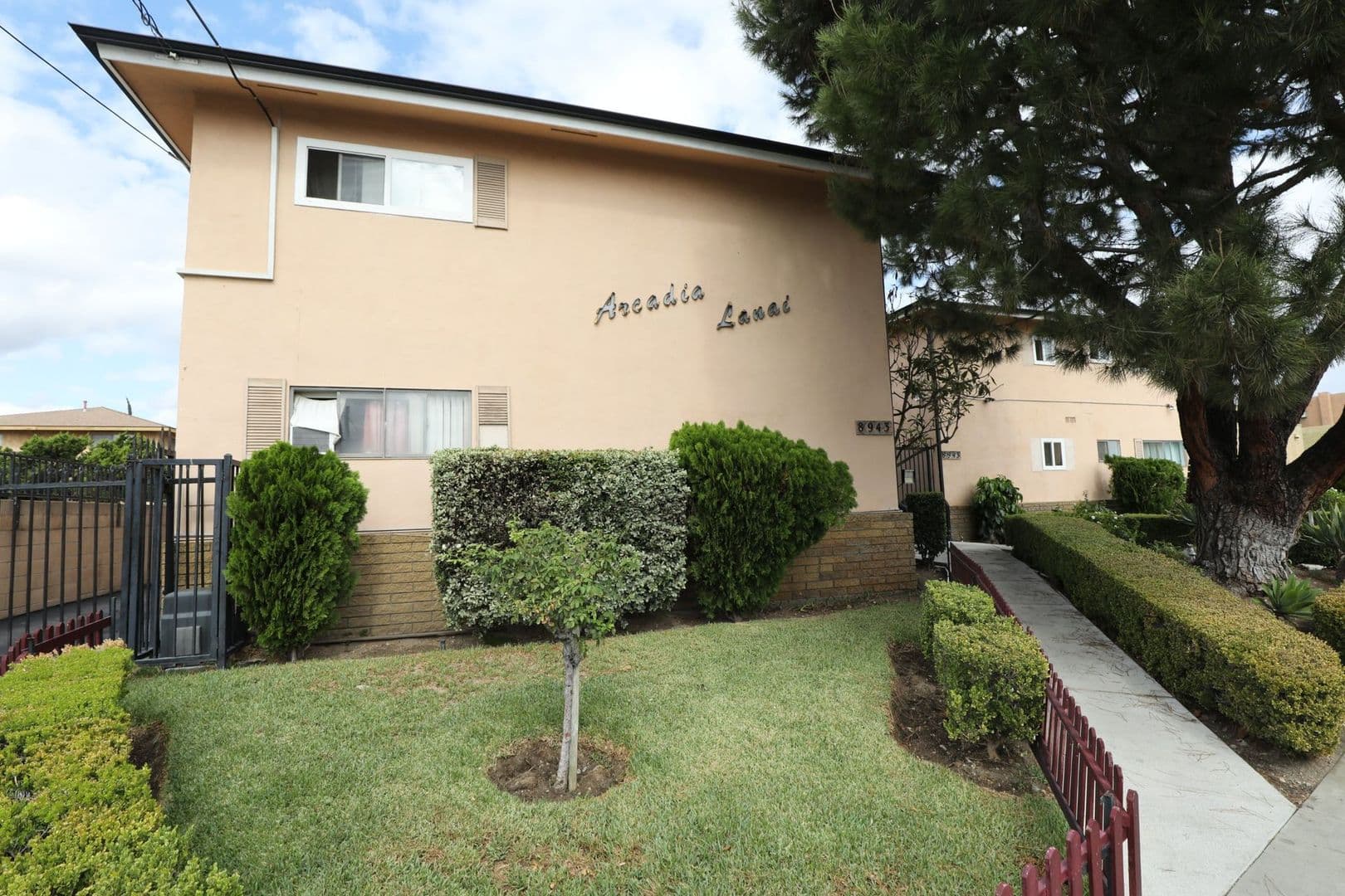 San Gabriel Apartment: 8943 Arcadia Ave
