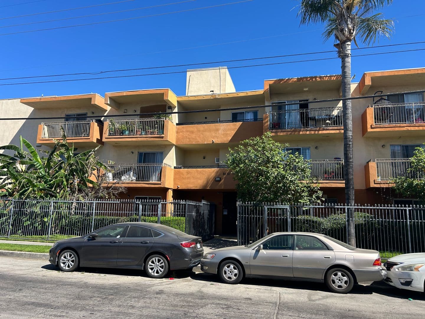 North Hills Apartment: 8620 Columbus