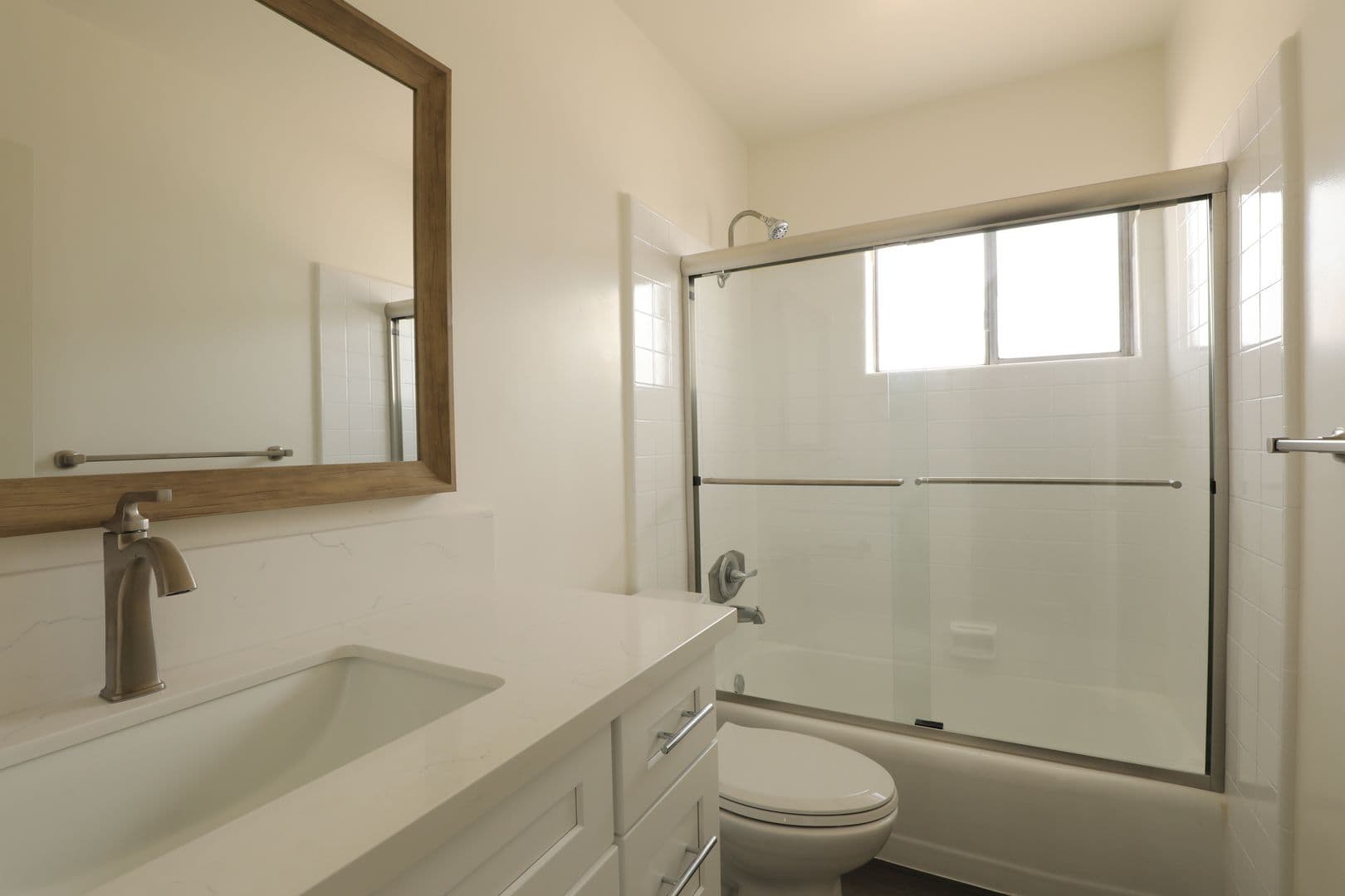 San Gabriel Apartment: 8943 Arcadia Ave