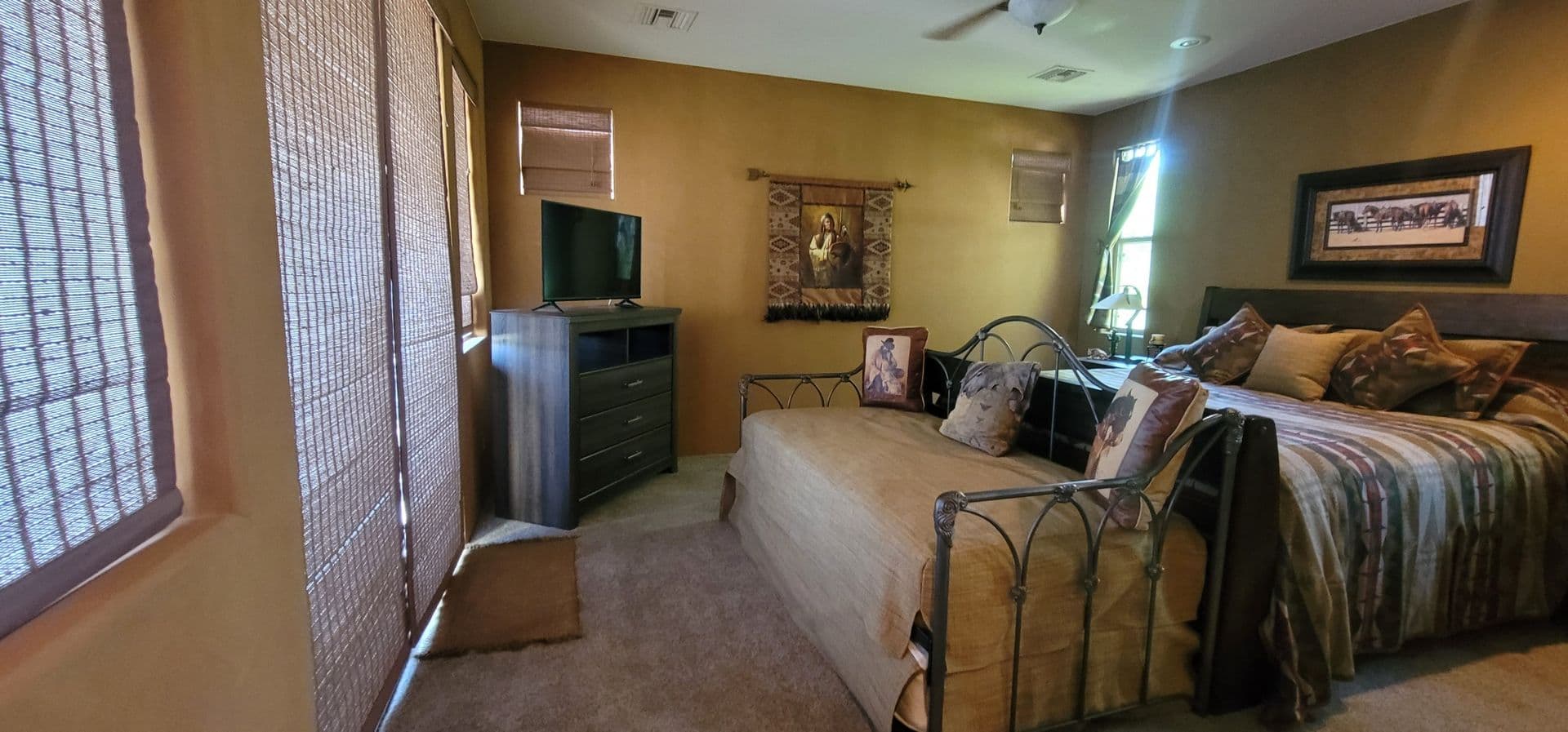 Fountain Hills House: 16055 N Overlook Ct.