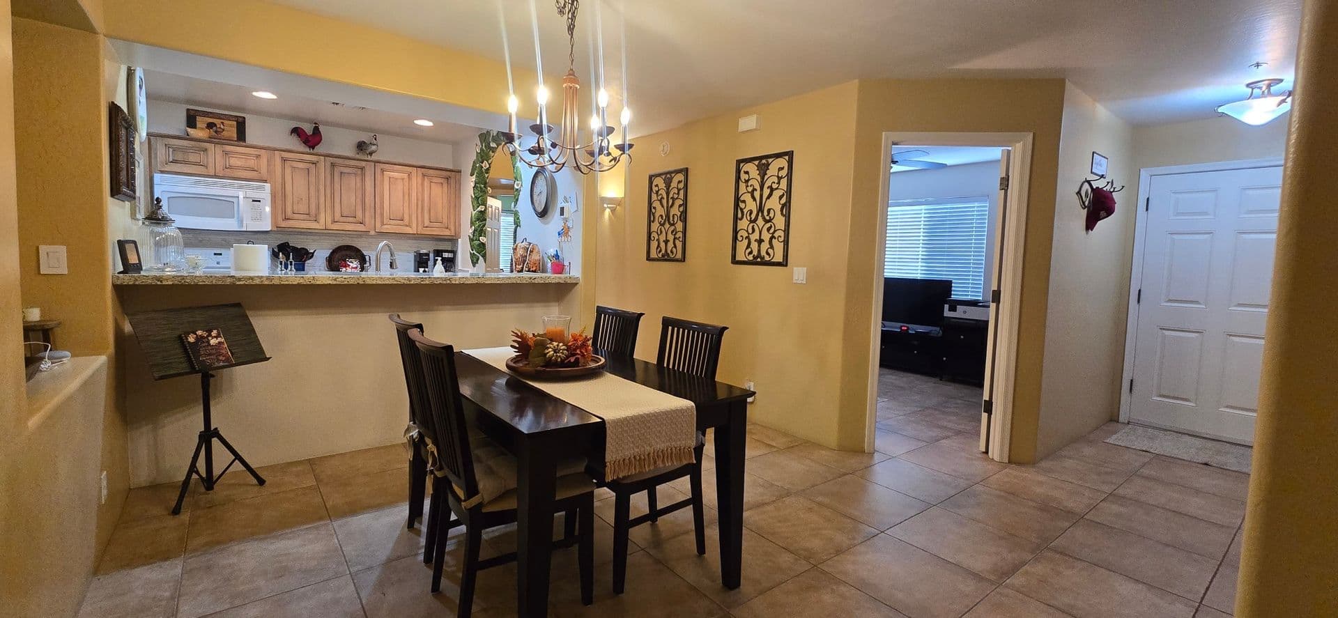 Fountain Hills Apartment: 13824 Kendall Dr. A