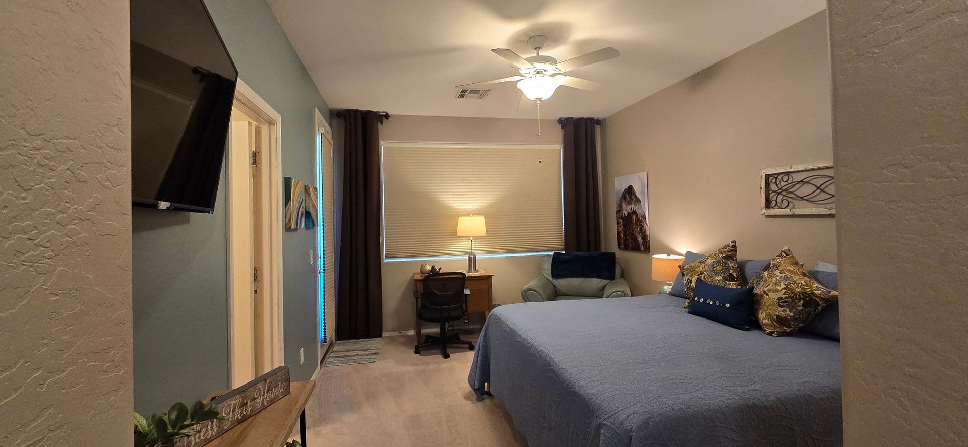 Fountain Hills Apartment: 16336 E Arrow Dr. A