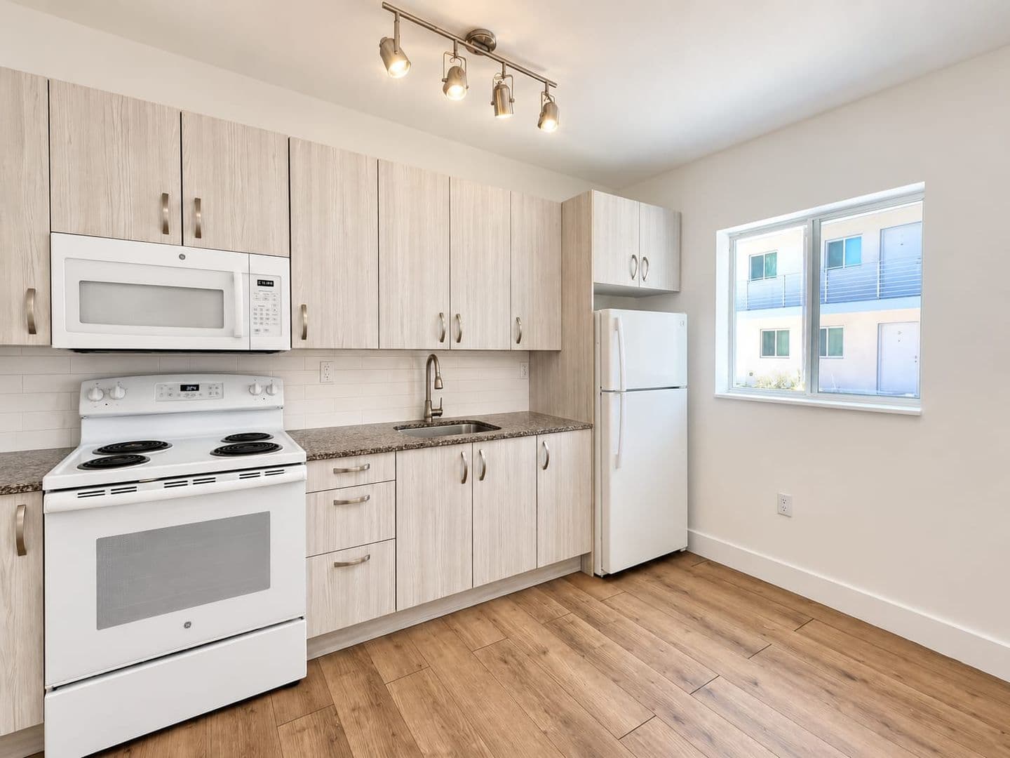 Miami Apartment: 1540 NW 1 Court