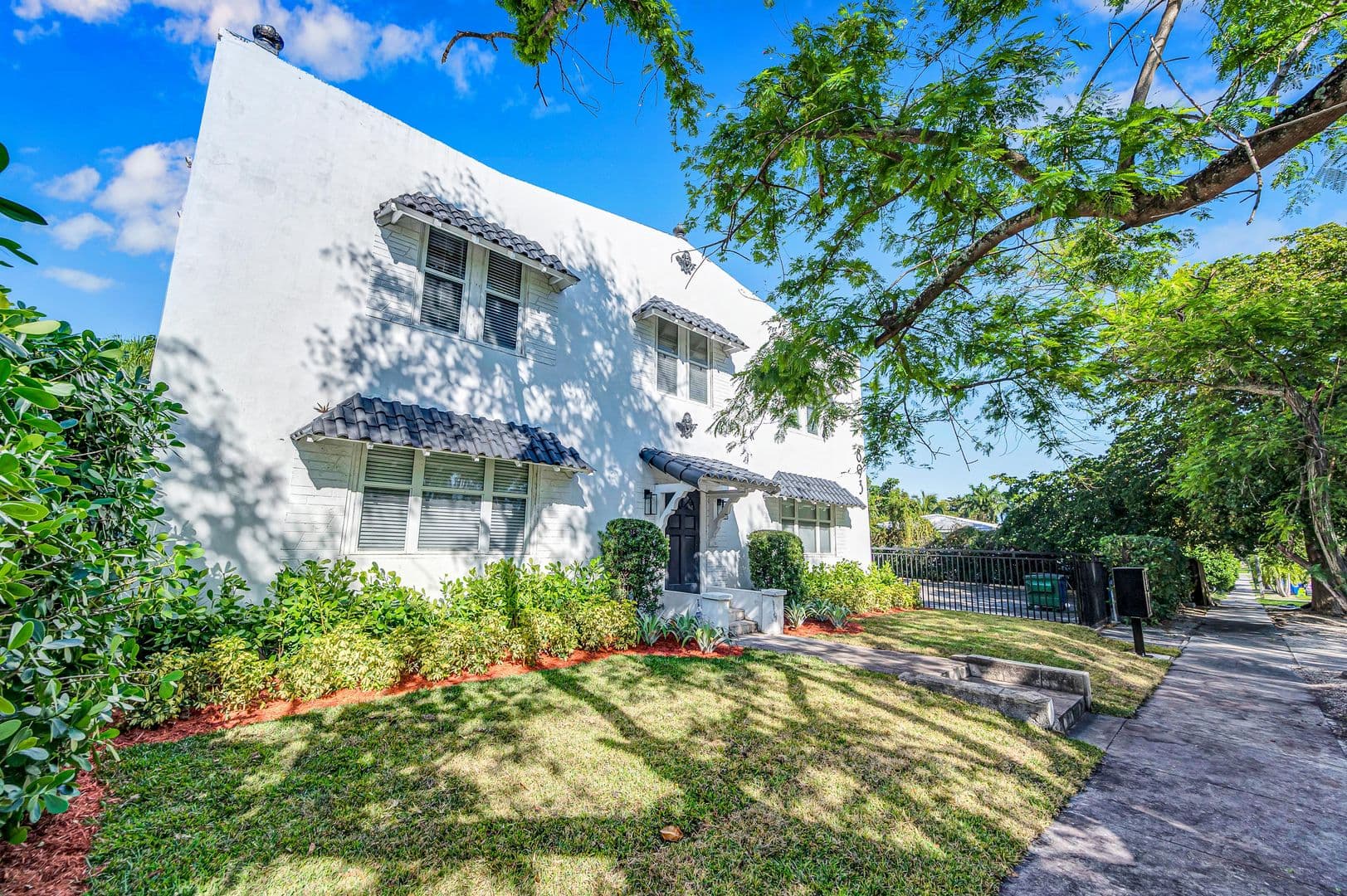 Miami Apartment: 893 NE 81 Street