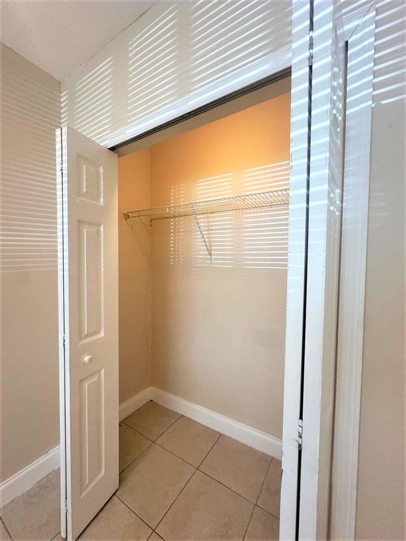 Miami Apartment: 223 NW 12th Street